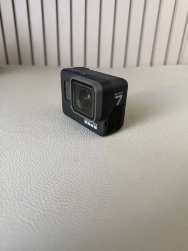 GoPro Hero 7 Black - Estado de Nova