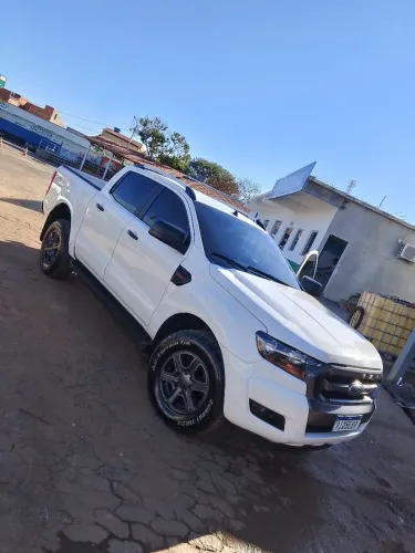 Ford Ranger XLS 2.5 16V 4X2 CD Flex 2017
