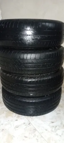 jogo de jantante com pneu 185 / 65 R 15  4 100 completo do ônix com as *calota