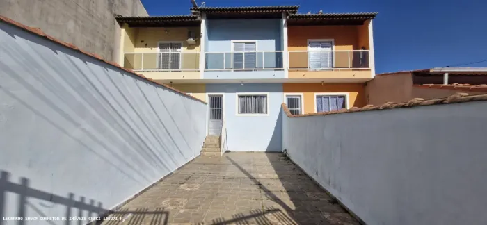 Casa para Venda em Pinhalzinho, Bairro do Matão, 2 dormitórios, 2 banheiros, 2 vagas