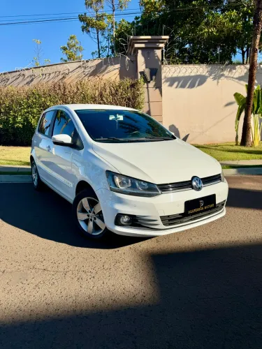 Volkswagen Fox Comfortline 1.6 Flex 8V 5P 2018