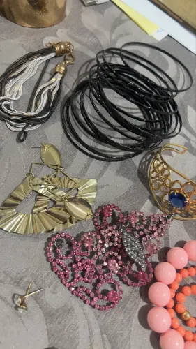Bijoux Uma pela Outra