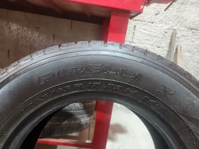par de pneus Pirelli 265/165 R17