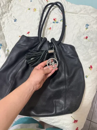 Bolsa Michael Kors couro
