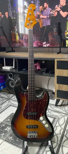 Baixo Sx fretless 4c perfeito estado (fender/Music Music)