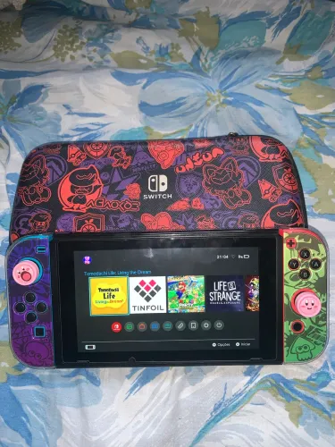 Nintendo Switch V2 Desbloqueado 256GB + Caixa + 5 Controles + Case Pokémon (Completo!)