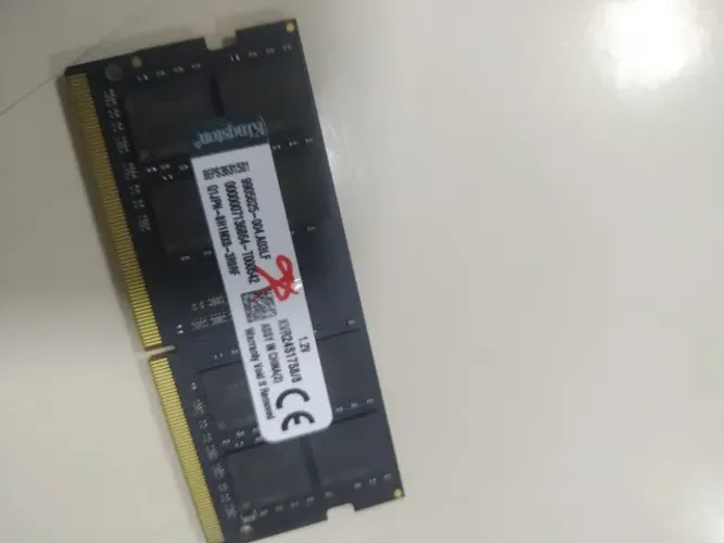 Memória DDR4 8GB Kingston kvr24s17s8/8