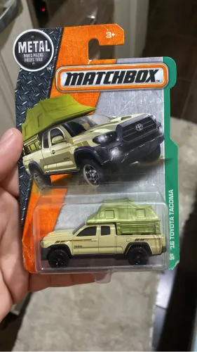 Matchbox Tacoma 1/64