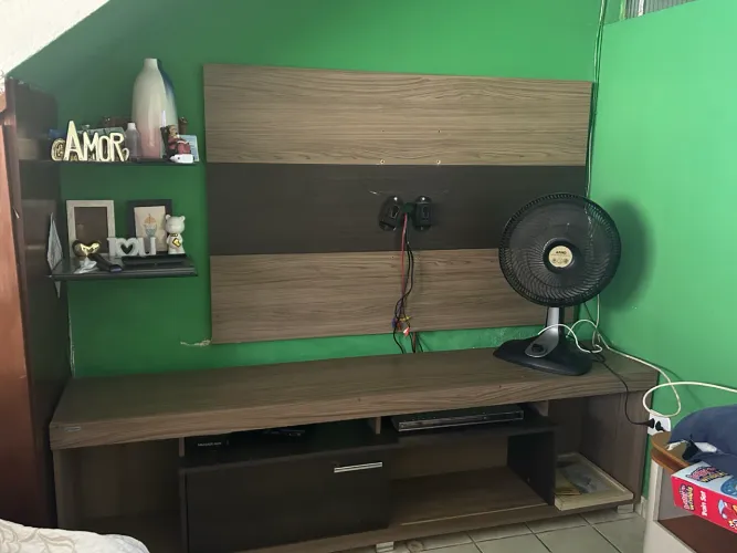 Painel de televisão + Racks