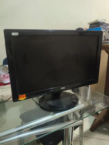Monitor AOC LCD 19 Polegadas - Conservado - R$ 150