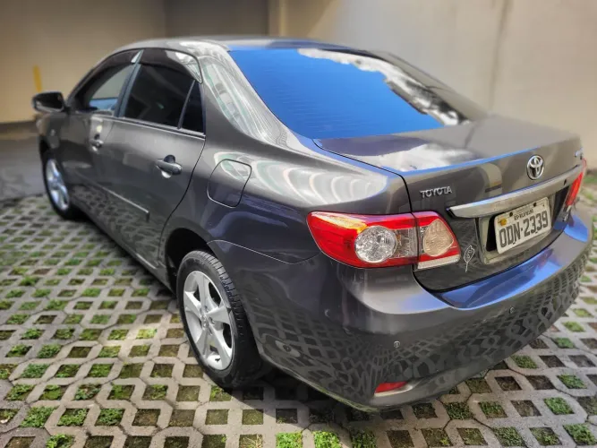Toyota Corolla XEI 2.0 Flex 16V Aut. 2013