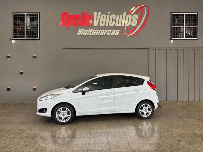 Ford Fiesta 1.5 16V Flex Mec. 5P 2014