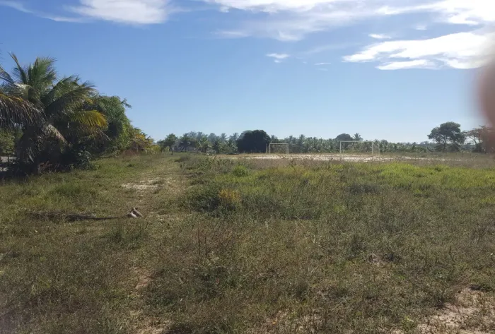 ? Terreno 300m² em Coqueiros de Arembepe - Apenas R$ 35 Mil!