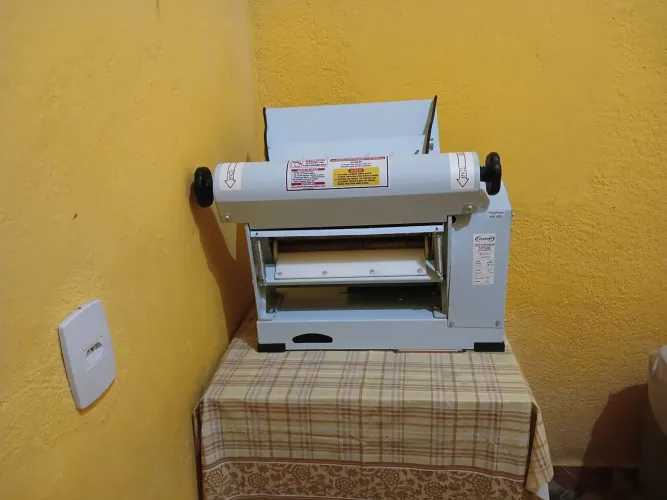 Cilindro de pão etc 