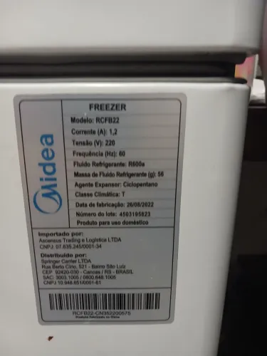 Vendo frizzer horizontal Mídia R$ 1000,00 em ótimas condições !