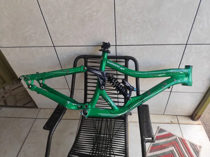 Quadro specialized bighit 2 aro 26 