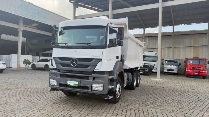 Mercedes Benz 3344 6x4- 2018- Caçamba