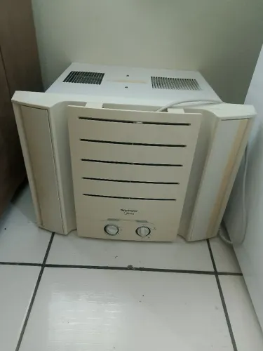 Vendo ar condicionado 7.500 btus
