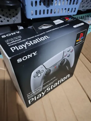 Controle Dualsene Edição 30 anos