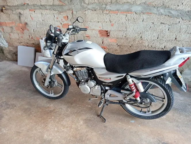 Moto Suzuki 150i valor 8300,00