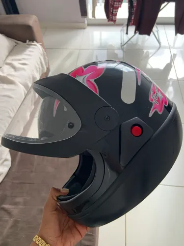 Capacete