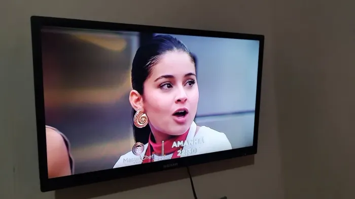 Duas tvs 24 polegadas R$370 cada