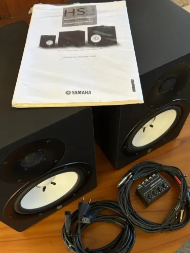 MONITORES DE ESTÚDIO YAMAHA HS80M - PAR