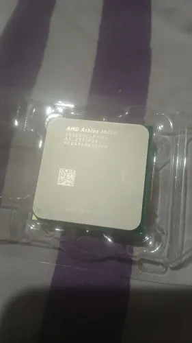 Processador AMD Athlon 3000G AM4 (Seminovo - Com Cooler)