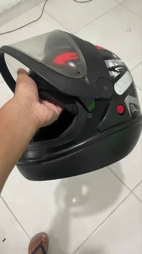 CAPACETE SAN MARINO 60