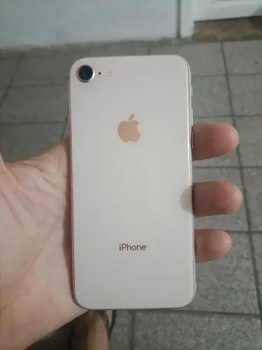 iPhone 8 rose 64gb