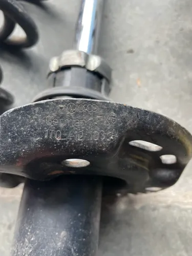Suspensão com molas preparada do Passat jetta