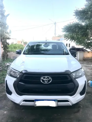 Toyota Hilux CD 4X4 2.8 Diesel Mec. 2023