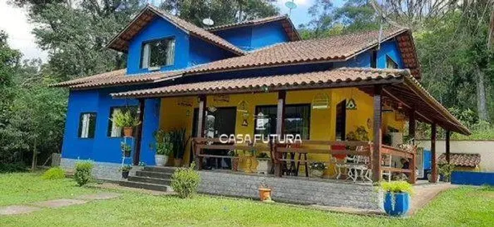 Casa com 5 dormitórios à venda, 297 m² por R$ 800.000,00 - Ipiabas - Barra do Piraí/RJ