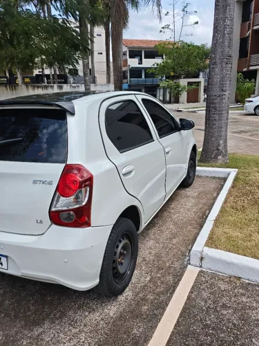 Toyota Etios X 1.3 Flex 16V 5P Aut. 2020