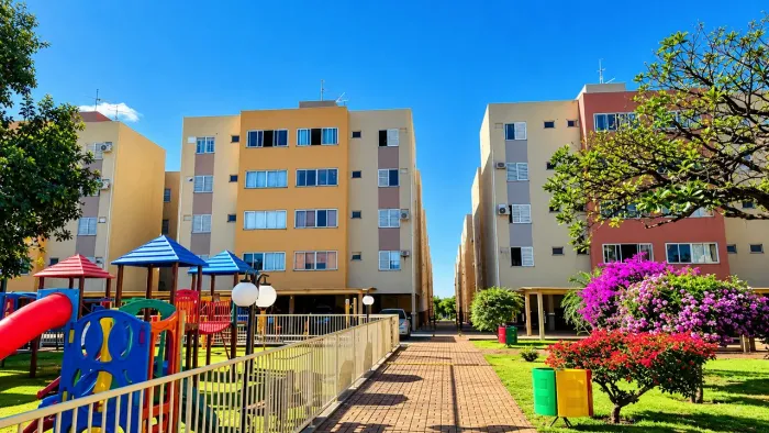 Apartamento Mobiliado para Locação com 3 Quartos no Residencial Vitória Régia Maringá/PR