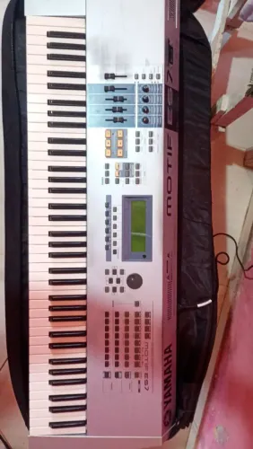 Teclado Yamaha Motif ES7