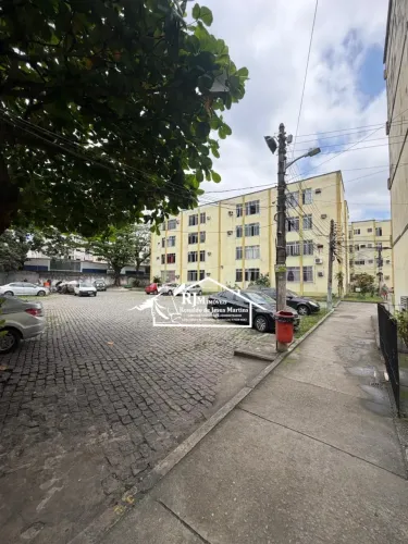 ALUGO Aparatmanro em Parada de Lucas, 45 m2 com 2 quartos, têrreo e sem vaga.
