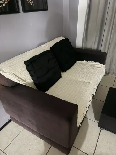 Sofá 01 lugares preto USADO