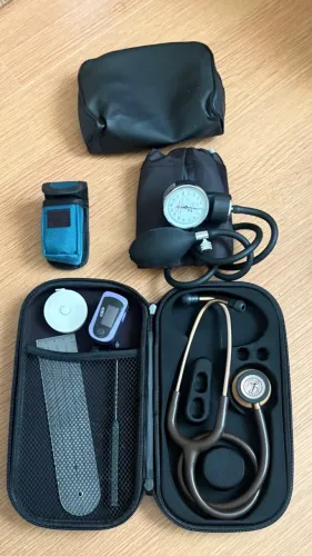 VENDO KIT COMPLETO PARA FISIOTERAPIA/ÁREA DA SAÚDE Kit completo, em excelente estado e po