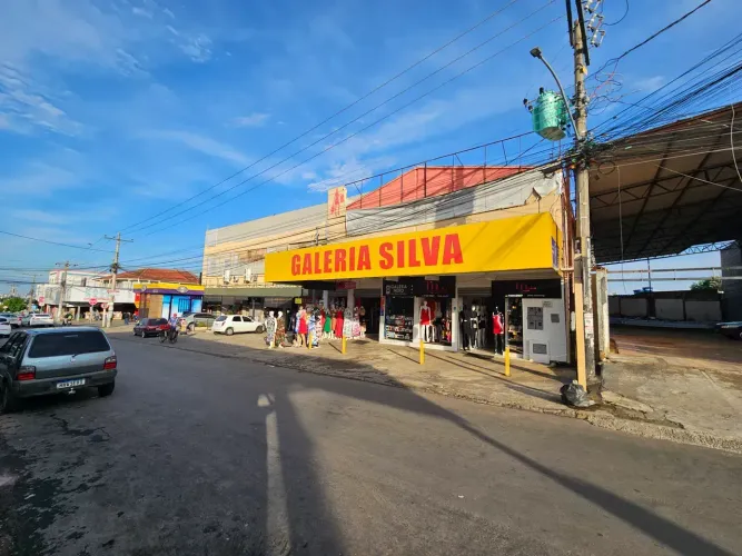 Galeria comercial aluguel tem 5 metros quadrados em Setor Garavelo - Aparecida de Goiânia