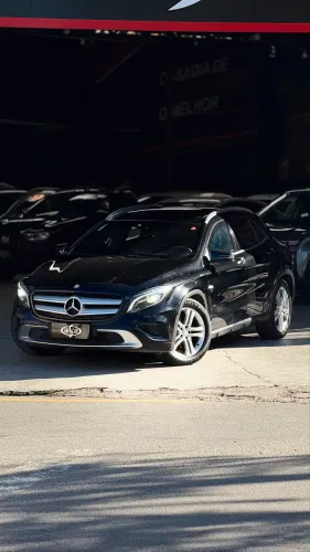 Mercedes-Benz GLA 250 Vision 2.0 TB 16V 211cv Aut. 2015