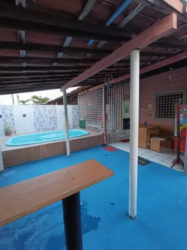Casa em Itamaracá ( exatamente na rua da praia ?)
