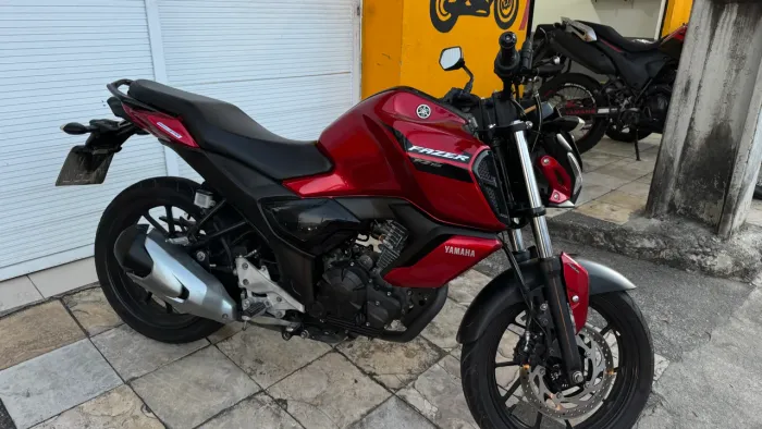 Fz 15 2024 único dono - Financiamento bancário 48x e cartão 18x