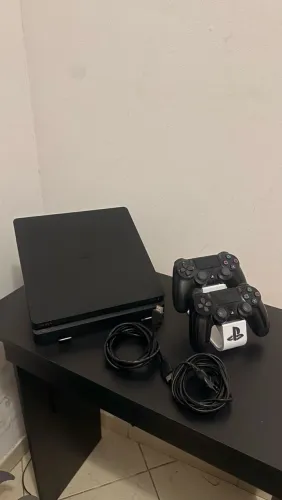 PS4 SLIM PLAYSTATION 4