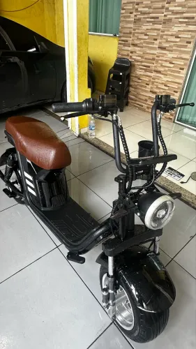 MOTO ELÉTRICA X13 MUITO NOVA!