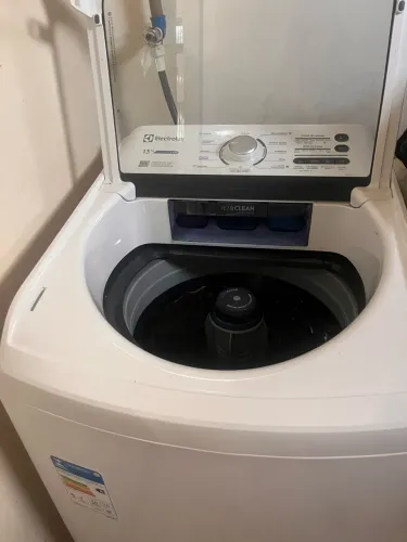 Vendo Máquina de lavar 13kg nova