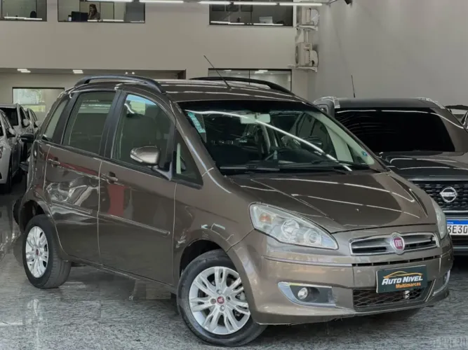 Fiat Idea Attractive 1.4 Fire Flex 8V 5P 2015