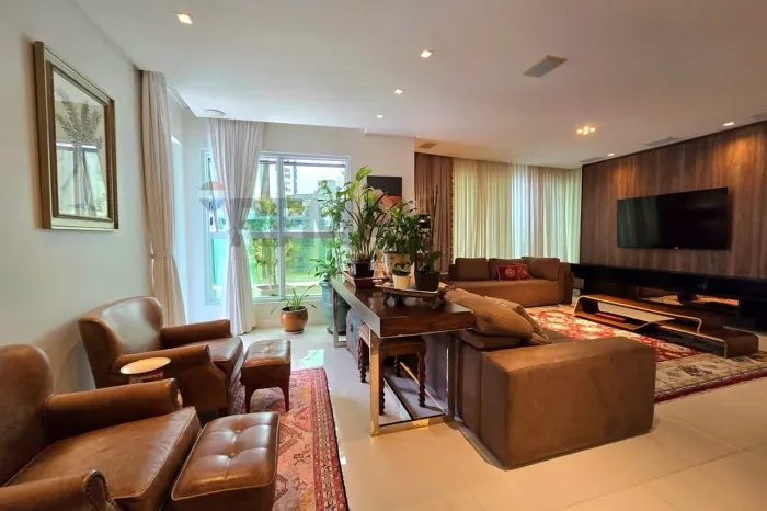 Apartamento Garden de Luxo à Venda no Four Seasons Residence Embraed | 558m² Privativos |