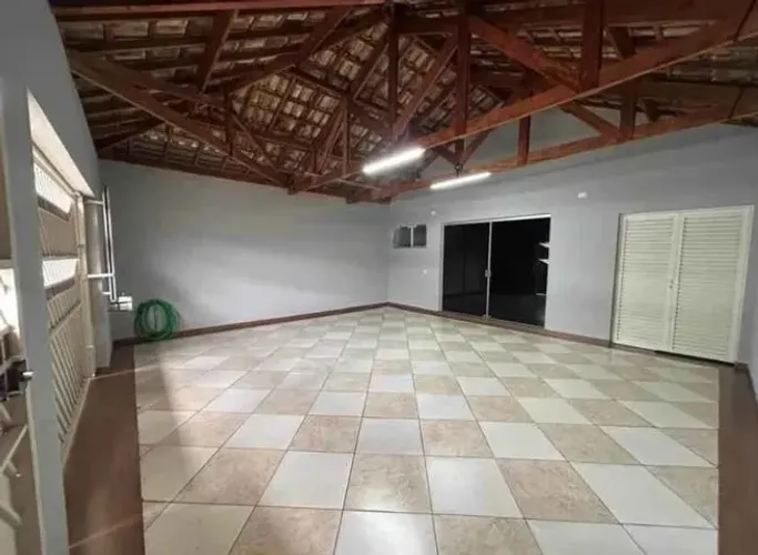 LC vendo casa em nova zelândia