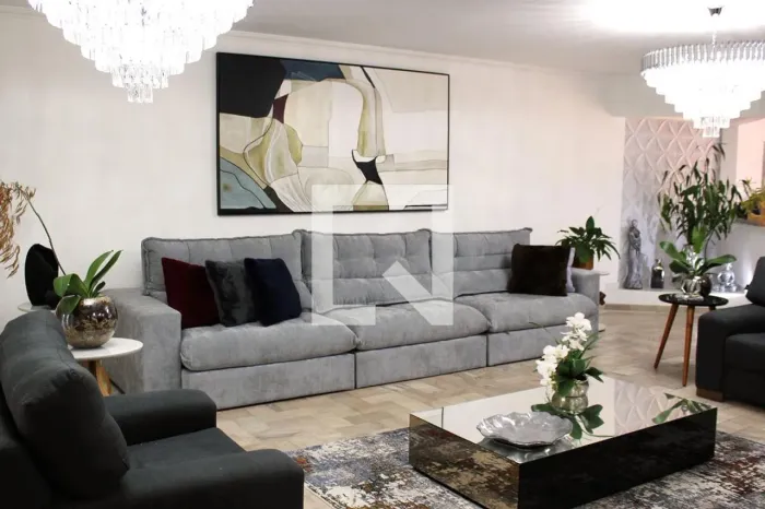 Casa à Venda - Parque dos Príncipes, 4 Quartos, 390 m2